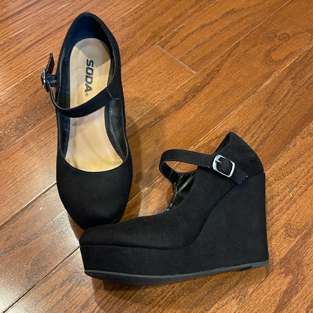 Mary Jane Wedges